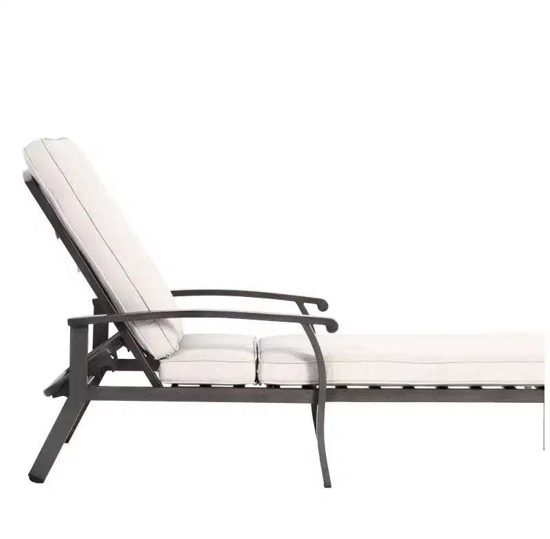 Chaises longues de patio