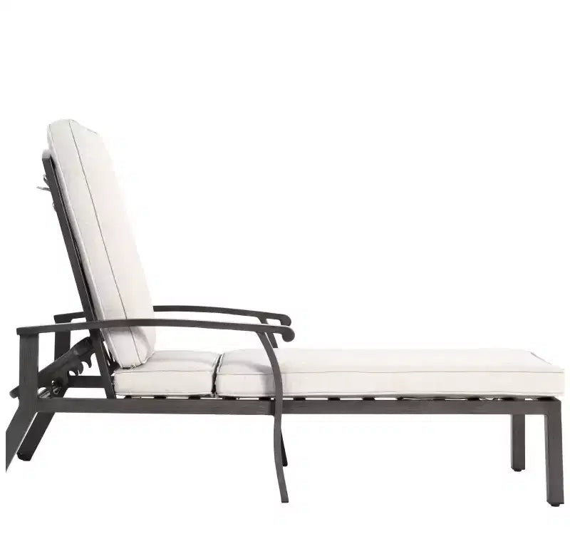 Chaises longues de patio